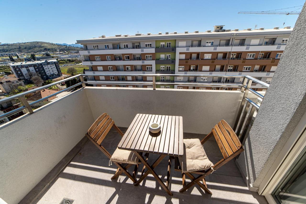 Apartments Centrale 28 Подгорица Стая снимка