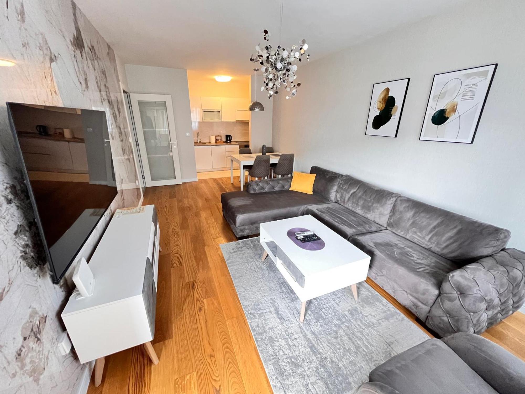 Apartments Centrale 28 Подгорица Стая снимка