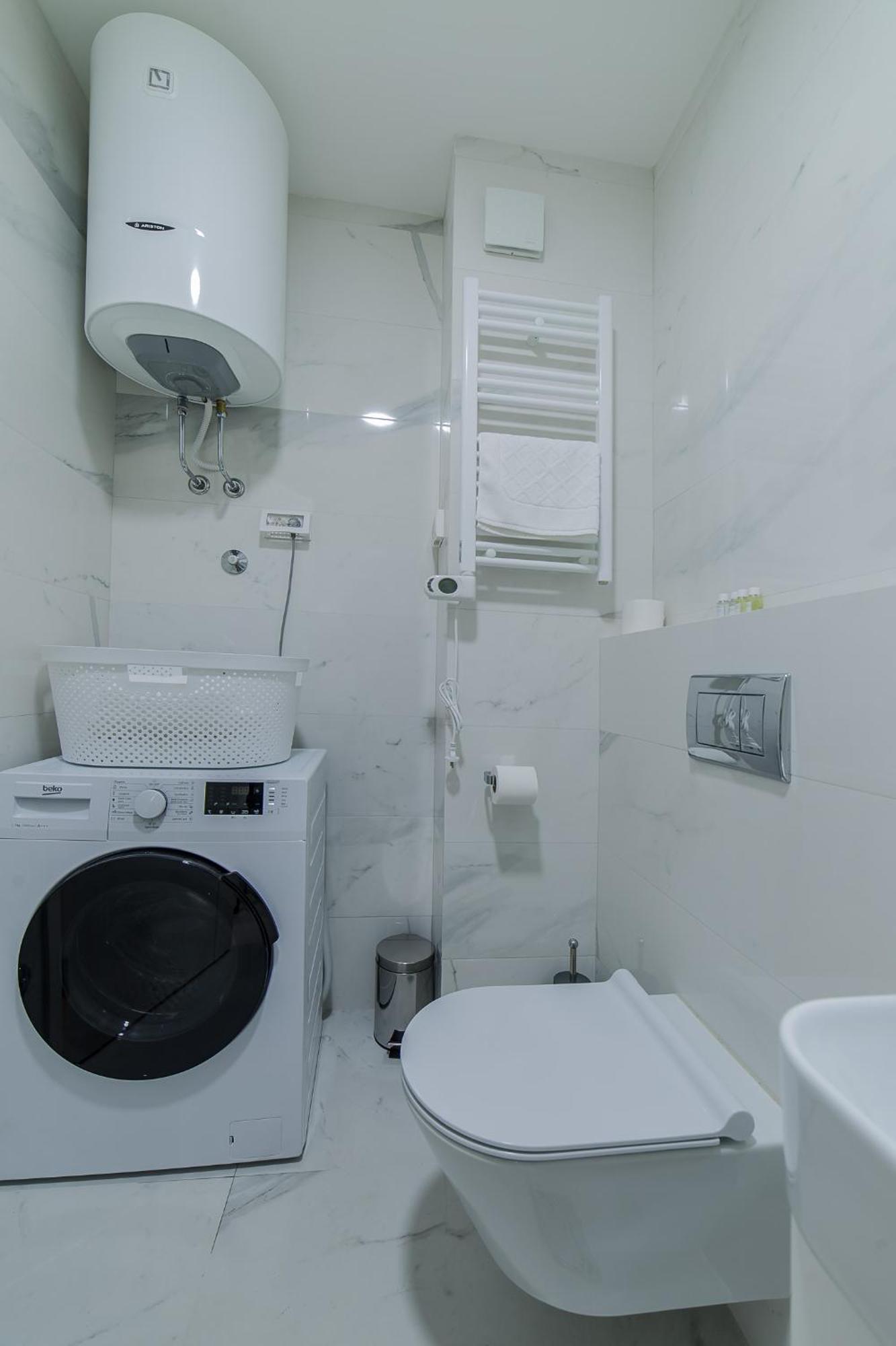 Apartments Centrale 28 Подгорица Стая снимка