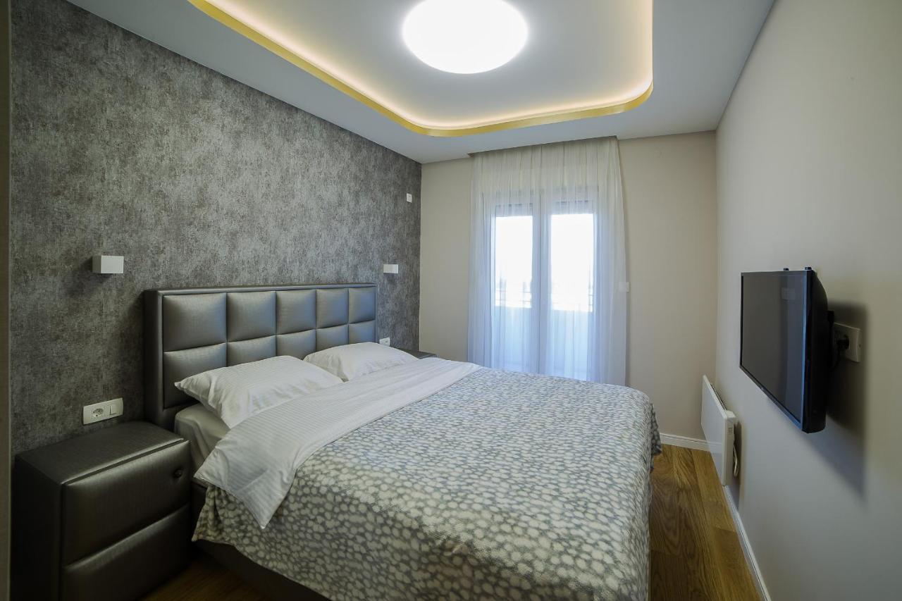 Apartments Centrale 28 Подгорица Екстериор снимка